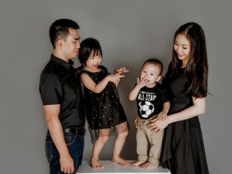 ảnh gia đình đen trắng
