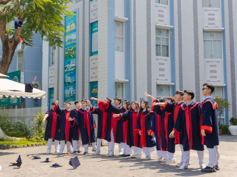 chụp ảnh cử nhân đà nẵng