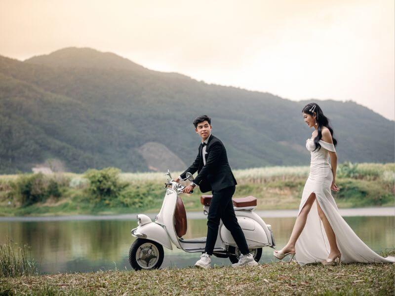 nên chụp ảnh cưới studio hay ngoại cảnh