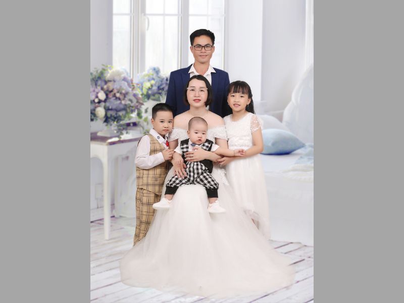 chụp ảnh kỷ niệm ngày cưới