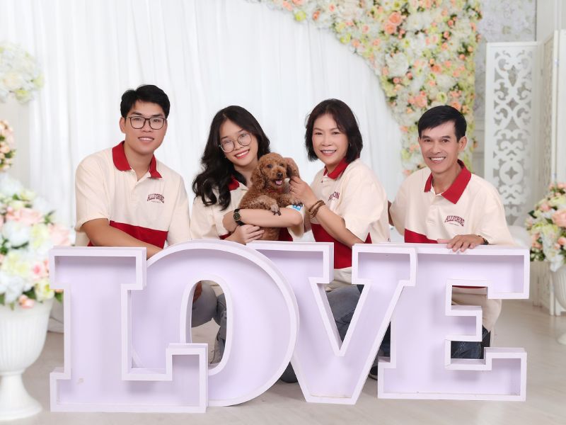 chụp ảnh kỷ niệm ngày cưới